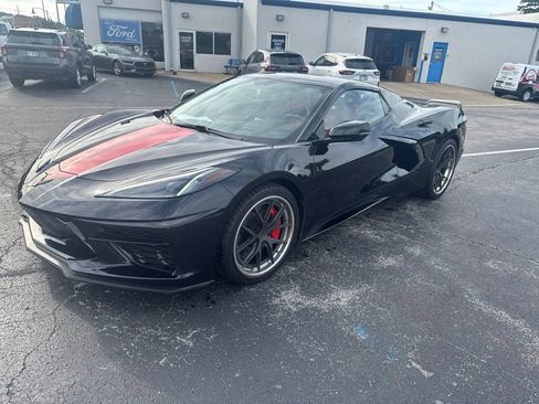 Used 2021 Chevrolet Corvette Stingray Premium Conv w/ Z51 Performance Package RWD image 12