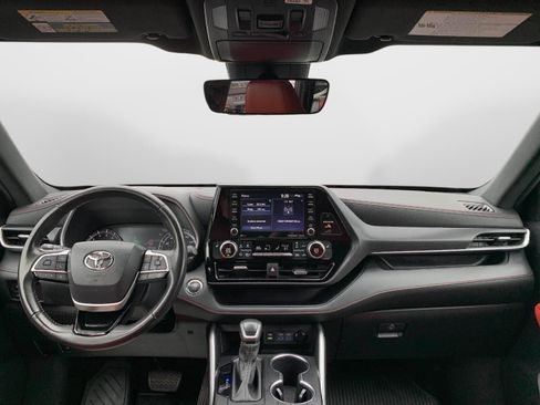 Used 2022 Toyota Highlander XSE AWD/4WD image 34