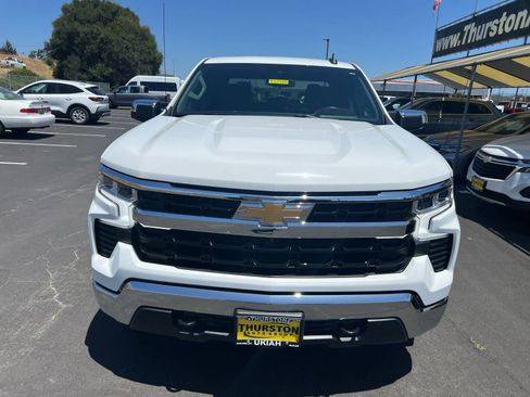 Used 2025 Chevrolet Silverado 1500 LT AWD/4WD image 4