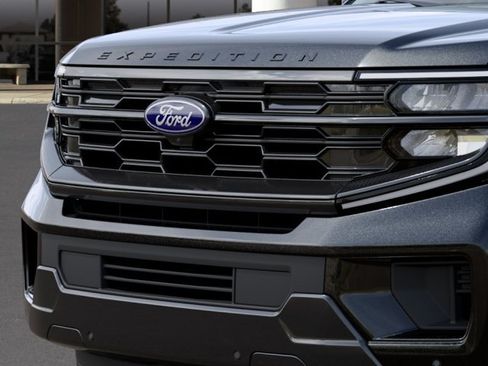 New 2027 Ford Expedition Platinum AWD/4WD image 17