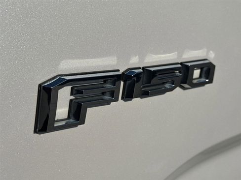 Used 2016 Ford F150 Lariat w/ Equipment Group 501A Mid image 15