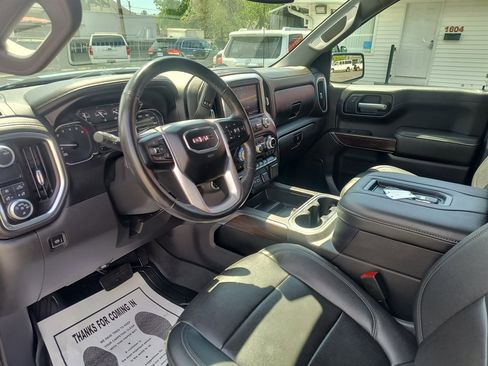 Used 2021 GMC Sierra 1500 SLT w/ SLT Premium Package image 18