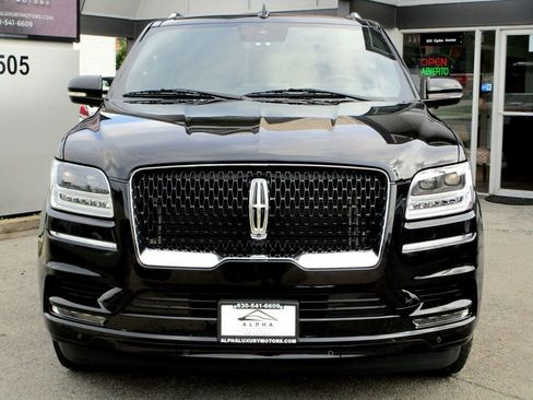 Used 2021 Lincoln Navigator Reserve AWD/4WD image 6