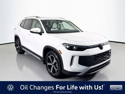 New 2025 Volkswagen Tiguan SE