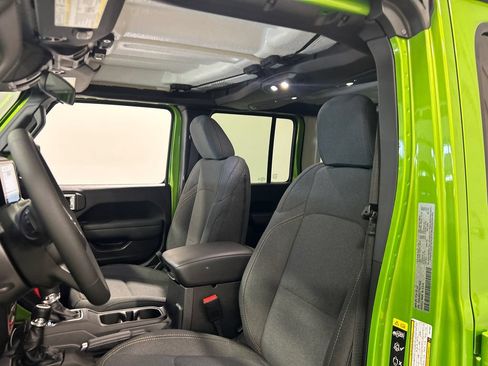 New 2026 Jeep Wrangler Unlimited Sport AWD/4WD image 15