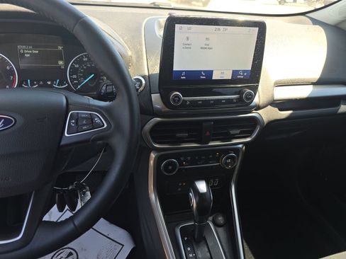 Used 2020 Ford EcoSport SE image 16