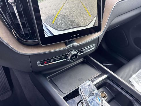 New 2026 Volvo XC60 T8 Ultra w/ Protection Package Premier image 21