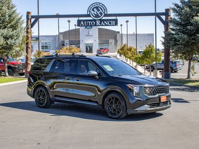 Used 2025 Kia Carnival SX w/ SX Dark Edition Package
