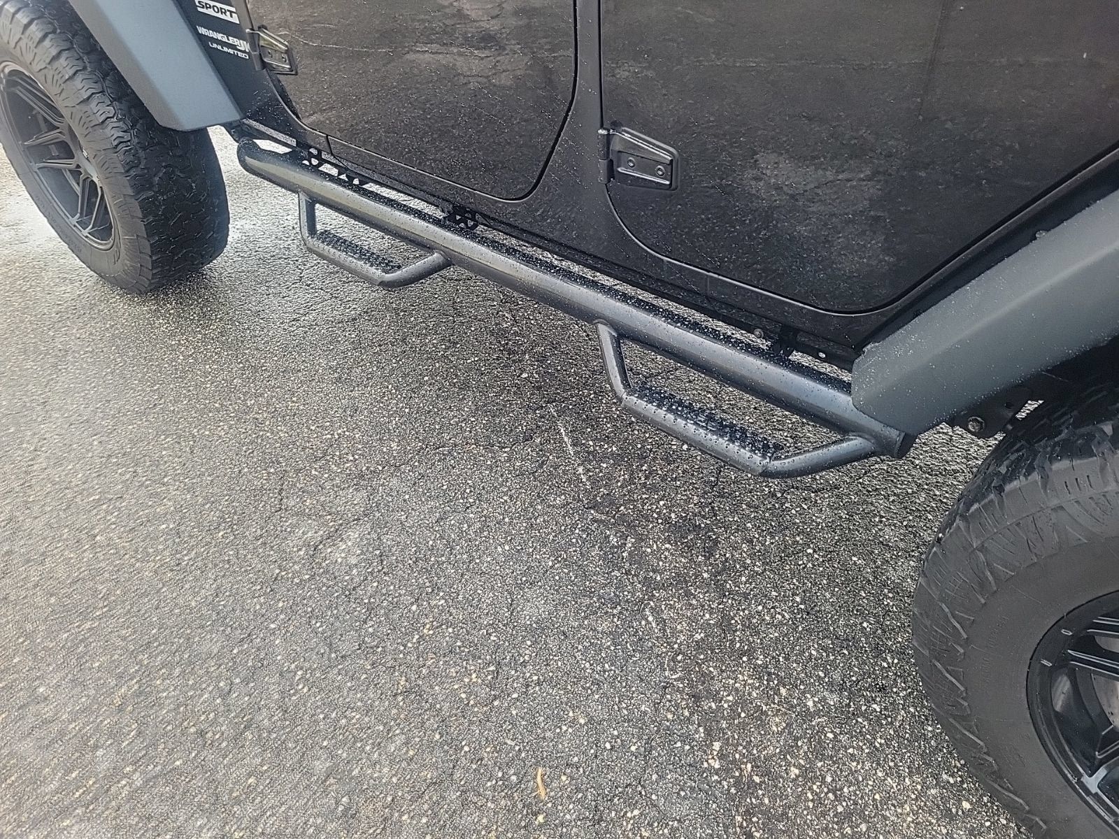 Used 2018 Jeep Wrangler Unlimited Sport S AWD/4WD image 13