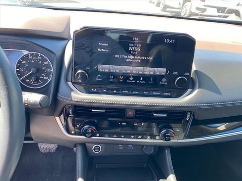 Used 2023 Nissan Rogue SL w/ SL Premium Package AWD/4WD image 11