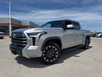 Used 2026 Toyota Tundra Limited w/ Power Package