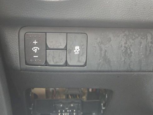 Used 2017 Kia Soul + FWD image 24