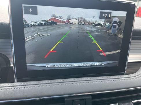 Used 2022 Lincoln Corsair FWD w/ Premium Package image 16