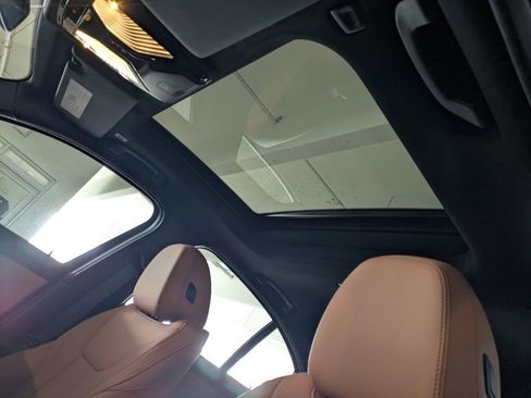 New 2026 BMW 330i Sedan image 9