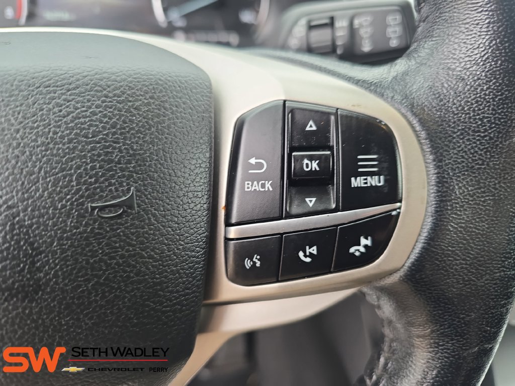 Used 2021 Ford Explorer XLT w/ Equipment Group 202A AWD/4WD image 19