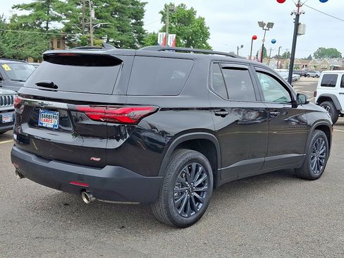 Used 2023 Chevrolet Traverse RS image 6