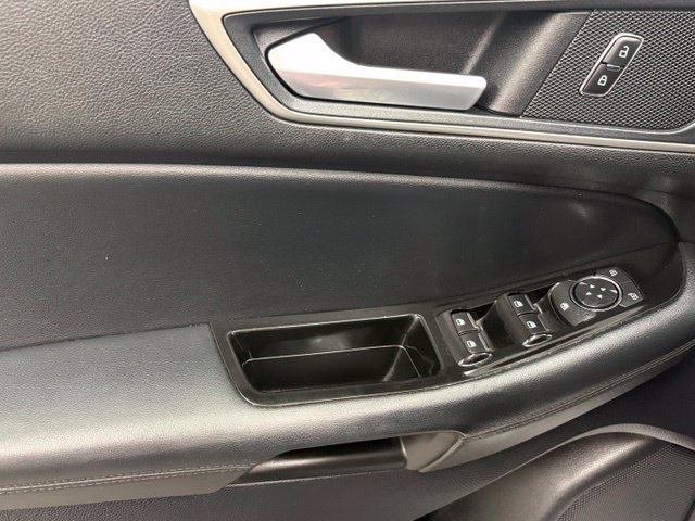 Used 2019 Ford Edge SEL w/ Equipment Group 201A AWD/4WD image 12