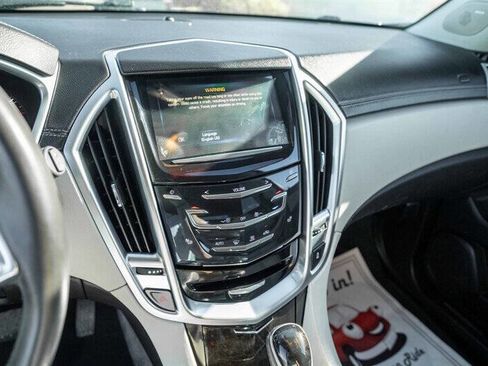 Used 2016 Cadillac SRX Luxury image 13