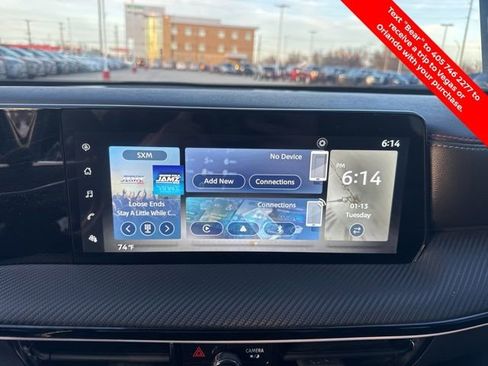 Certified 2025 Nissan Kicks SR image 20