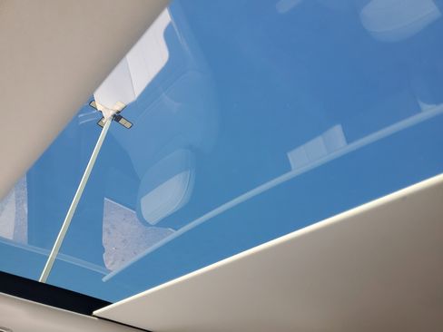 Used 2024 Land Rover Range Rover Sport Dynamic SE image 17