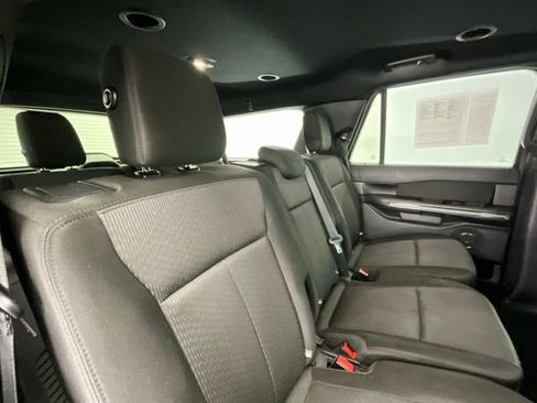Used 2019 Ford Expedition Max XLT image 15