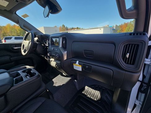 New 2026 Chevrolet Silverado 1500 W/T image 60