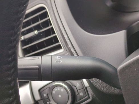 Used 2017 Ford Explorer XLT w/ Equipment Group 202A image 25