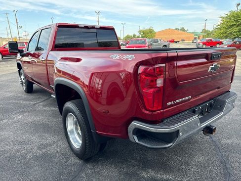 Used 2024 Chevrolet Silverado 3500 LTZ w/ LTZ Plus Package AWD/4WD image 6