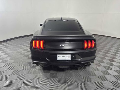 Used 2022 Ford Mustang GT Premium image 6
