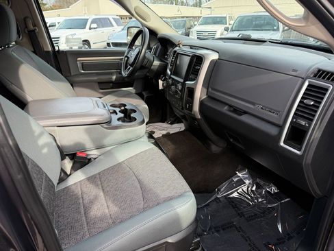 Used 2016 RAM 1500 Big Horn image 29