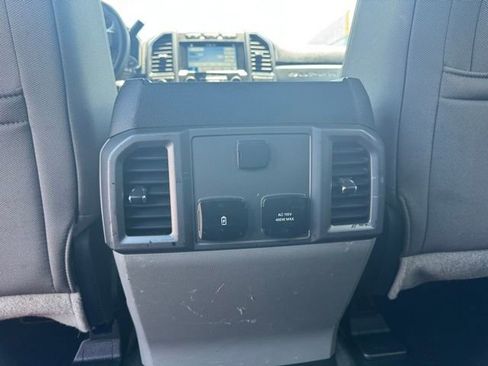 Used 2018 Ford F450 XLT w/ XLT Premium Package AWD/4WD image 32