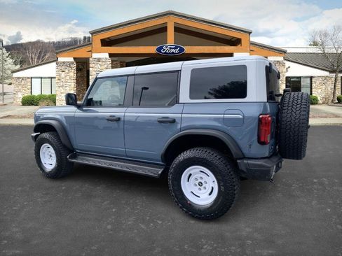 New 2025 Ford Bronco Heritage Edition image 6