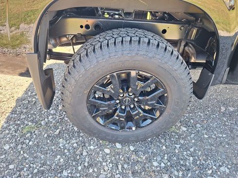 New 2026 Nissan Frontier SV w/ Tow Package image 26