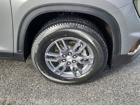 Certified 2025 GMC Acadia Elevation image 8