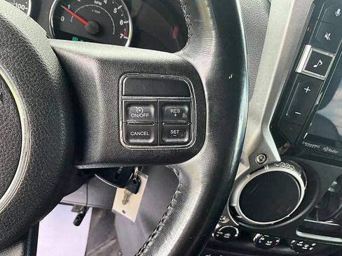 Used 2016 Jeep Wrangler Unlimited Sahara w/ Dual Top Group AWD/4WD image 29