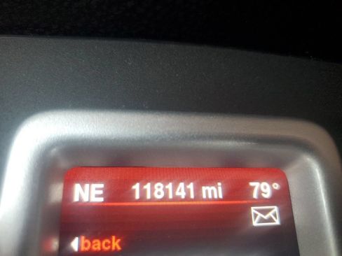 Used 2014 Dodge Journey Limited w/ Flexible Seating Group FWD image 16