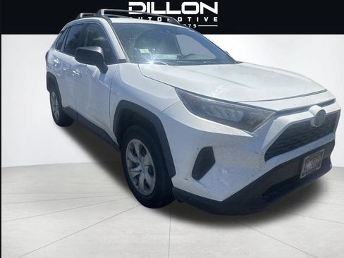Used 2021 Toyota RAV4 LE AWD/4WD image 5