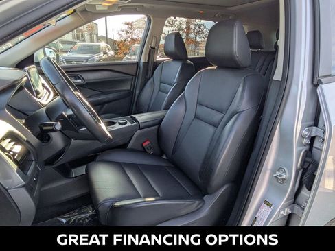 Certified 2022 Nissan Rogue SV w/ SV Premium Package image 14