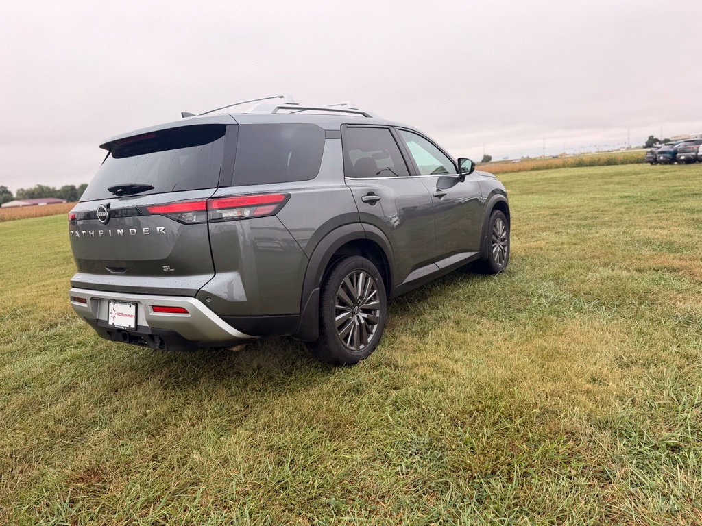 Certified 2025 Nissan Pathfinder SL w/ SL Premium Package FWD image 5