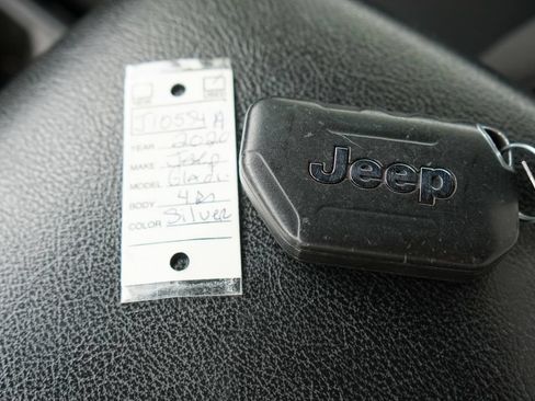 Used 2020 Jeep Gladiator Sport w/ Quick Order Package 24S AWD/4WD image 35