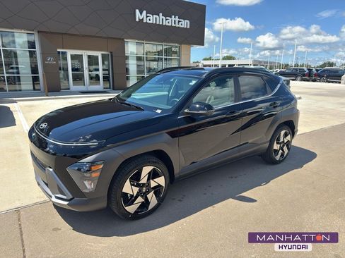 New 2026 Hyundai Kona Limited FWD image 1