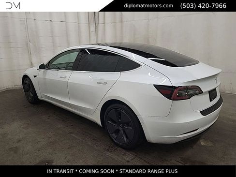 Used 2020 Tesla Model 3 Standard Range Plus RWD image 2