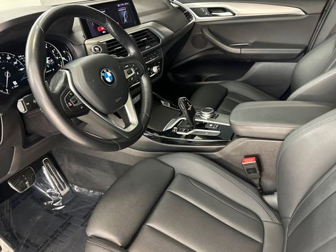 Used 2019 BMW X3 sDrive30i w/ M Sport Package 2 RWD image 4