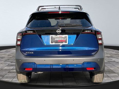 New 2026 Nissan Kicks SV FWD image 5