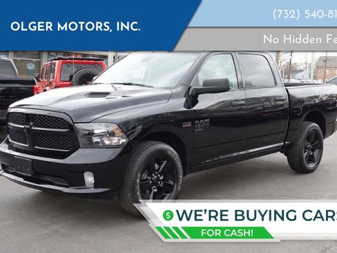 Used 2023 RAM 1500 Express w/ Wheel & Sound Group AWD/4WD image 1