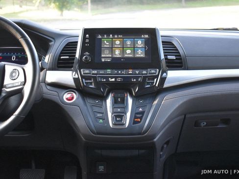 Used 2018 Honda Odyssey EX-L image 25
