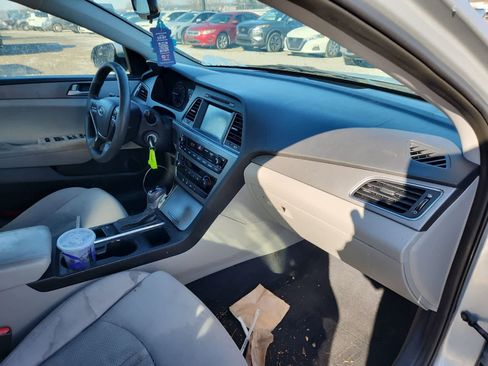 Used 2016 Hyundai Sonata SE image 17