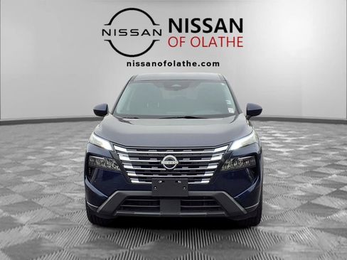 Certified 2024 Nissan Rogue SV AWD/4WD image 31
