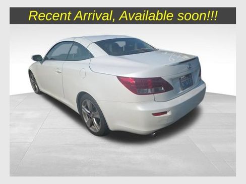 Used 2015 Lexus IS 250C w/ Luxury Package RWD image 1