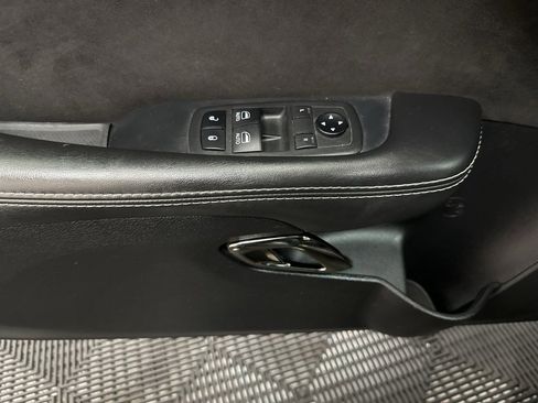 Used 2019 Dodge Challenger SRT Hellcat image 19